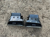 фото thumb №1, Peugeot 508 i решётка обдув правая левая