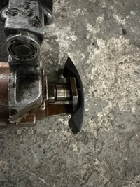 фото thumb №5, Натяжитель цепи распределительного вала audi a8 d2 d3 4.2 правый 077109088e