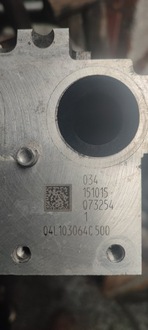 фото thumb №1, Головка двигателя 2.0 tdi 04l103064c del dek ckf crb