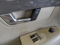 фото thumb №16, Audi a4 b6 2001 обшивка боковина обивка кожа левый перед 8e0867105