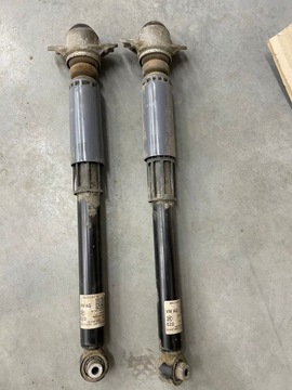 фото thumb №1, Амортизатор зад audi a3 8y golf viii комплект