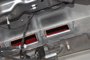 фото thumb №16, Крышка багажника зад задняя серый vw touran 1 i 03-06