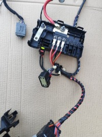 фото thumb №8, Opel astra k клема плюсова коробка запобіжників джгут 39019494 39023243