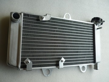 Новый радиатор YAMAHA XT660X,XT660R,XT 660X 04-15
