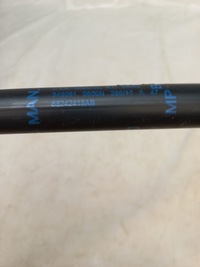 фото thumb №7, Jeep compass 2.4 17 usa- амортизаторы задний крышки