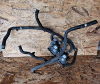 Купити Клапани водяні tesla model x 1064225, фото thumb