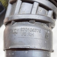 фото thumb №10, Maserati levante 2020 часть трубы впуска воздуха