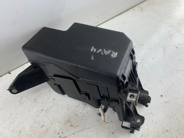 фото thumb №1, Toyota rav4 iii 2.0 vvt-i коробка предохранителей