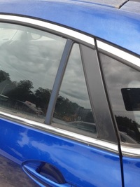 фото thumb №1, Малий скло задніх lewcyh двері mazda 6 gh хетчбек