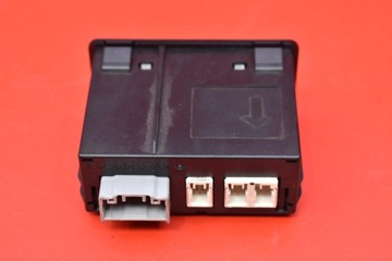 фото thumb №5, Считыватель розетка usb aux n314669u0 mazda mx5 mx-5 4 iv nd skyactiv 18-24