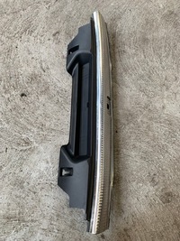 фото thumb №1, Audi q5 8r0864513c защита поперечина багажника