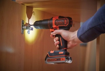 Отвертка ударная 18В 40Нм в кейсе Black+Decker BDCHD18NT