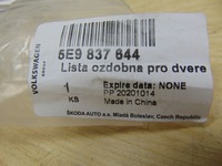 фото thumb №11, Планка хром skoda octavia iii 5e9837644 новая