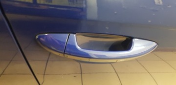 фото thumb №2, Ручка двері перед зад vw passat b6 колір lc5e