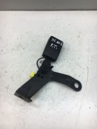 фото thumb №1, Volvo xc60 ii клипса ремней правый задняя 32205740