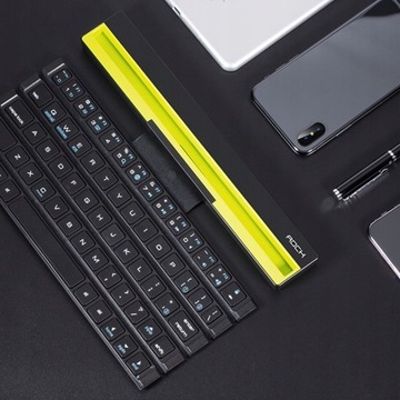 Портативный смартфон с Bluetooth-клавиатурой