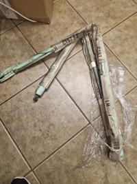 фото thumb №1, Шторка безпеки ліва mercedes gle 1678605102