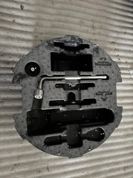 фото thumb №1, Mercedes w212 amg піна колеса запасного a2128980181