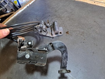 фото thumb №10, Автомобиль skoda fabia i 1.2 универсал замок капота перед передний оригинал kpl