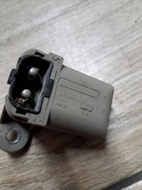 фото thumb №3, Датчик замикання замка кабіни volvo fh 12 fh 13 fm 9