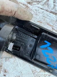 фото thumb №2, Захист заглушка склоомивача ліва audi a6 c8 4k0