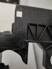 фото thumb №7, Напрямна кронштейн лампи ліва subaru legacy outback