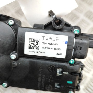 фото thumb №7, Tesla модель y 2022 другие оснащение электрические