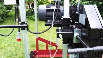 Trak taśmowy elektryczny 7,5kW 790mm osłona taśmy elektryczne sterowanie
