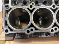 Блок двигателя 5.7 hemi dodge challenger charger durango chrysler 2015+ Оригинал, фото thumb