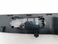 фото thumb №8, Peugeot 4007 2009 перед сторона правая кнопки окон