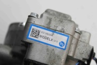 Компрессор кондиционера tesla model x 104244200m 32405922 568kw 2018 с Разборки, фото thumb