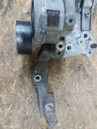 фото thumb №3, Citroen c5 iii кронштейн генератора натягувач 2.2 hdi