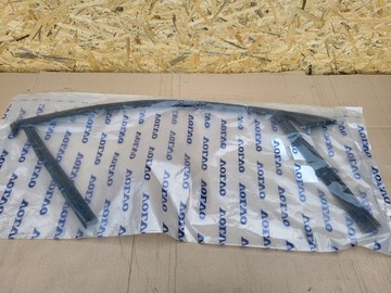 фото thumb №3, Volvo s90 прокладка стёкла дверь передних левая new