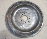 фото thumb №1, Mercedes w251 w204 272 колесо маховик a2720300512