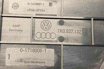 фото thumb №8, Коробка запобіжників vw passat b7 аксесуар 365 3c0937125a 2.0l дизель