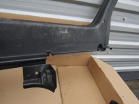 фото thumb №4, 3 mercedes w210 98' sedan пластик захист поперечина заднього замка багажника