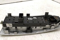 фото thumb №7, Кнопка керування вікон задніх лівих двері kia sportage v nq5