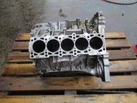 фото thumb №9, Vw touareg 7l 5.0 tdi ayh блок двигуна голий