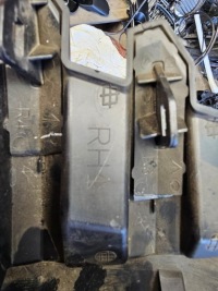 фото thumb №10, Решітка бампера права перед toyota hilux 8 viii lift 2021 - orginał