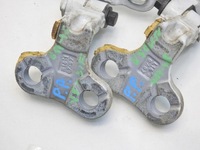 фото thumb №3, Петли дверь правый перед 614-46 volvo v50