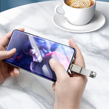 Переходник для телефона Mcdodo USB-C TO OTG Адаптер USB 3.0