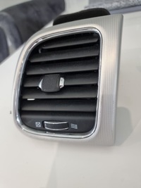 фото thumb №10, Jeep grand cherokee wk2 рестайлінг решітка повітропровід ліва