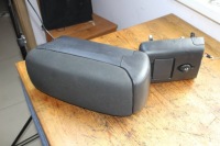 фото thumb №12, Подлокотник toyota avensis t25 материал