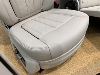 фото thumb №10, Bmw x7 g07 сидіння салон вентиляція масаж bowers 6 осіб