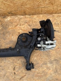 Задняя балка oś подвеска toyota yaris cross Цена, фото thumb