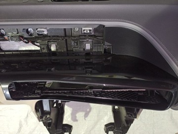 фото thumb №5, Mercedes eqc n293 w293 панель консоль серый beż оригинальный номер