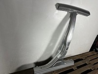 фото thumb №3, Порог стойка рама левый nissan leaf i 1 2010- хороший