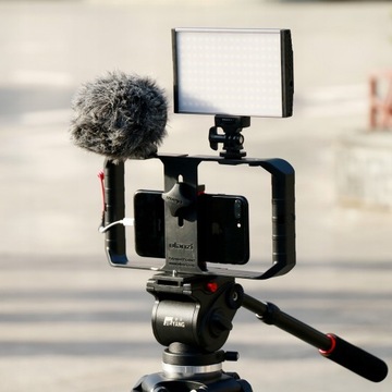 Ручной стабилизатор Ulanzi U-Rig Pro черный