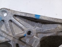 фото thumb №5, Кронштейн кронштейн компрессора кондиционера chevrolet camaro 6.2 ss 2016-