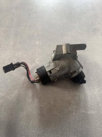 фото thumb №1, Замок зажигания с ключ vito sprinter 2.2 cdi a9014600104